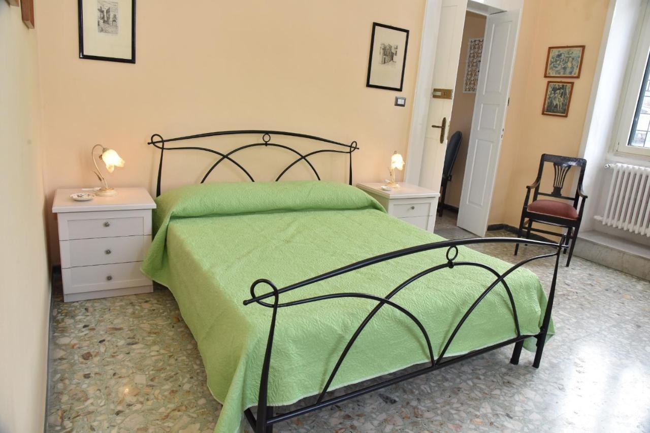Rosaria Suite & Rooms Lecce Exterior foto